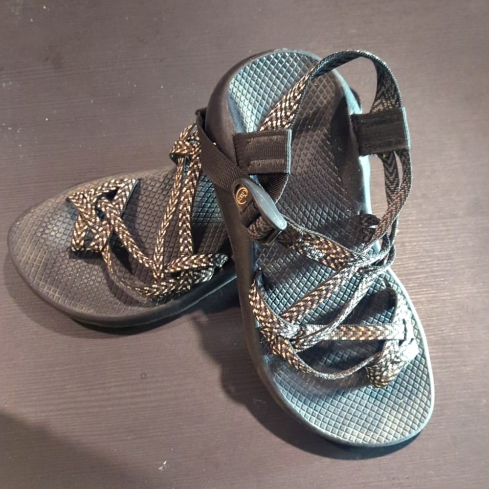 Women's Chaco Sandals - Size 7W - Black/White
